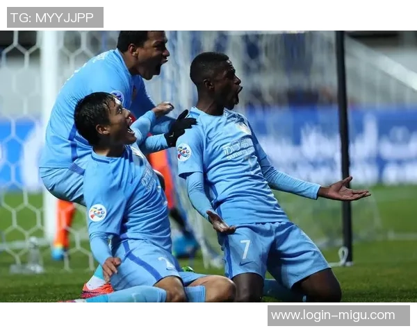 2108蔚山现代与首尔FC激战正酣精彩对决引发球迷热议