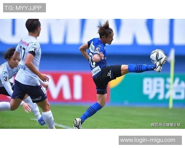 德岛队与大分三神的激烈对决展现了日本足球的魅力与竞争精神