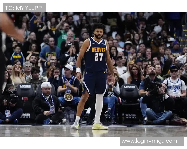 掘金与爵士常规赛精彩对决展现球队实力与战术博弈